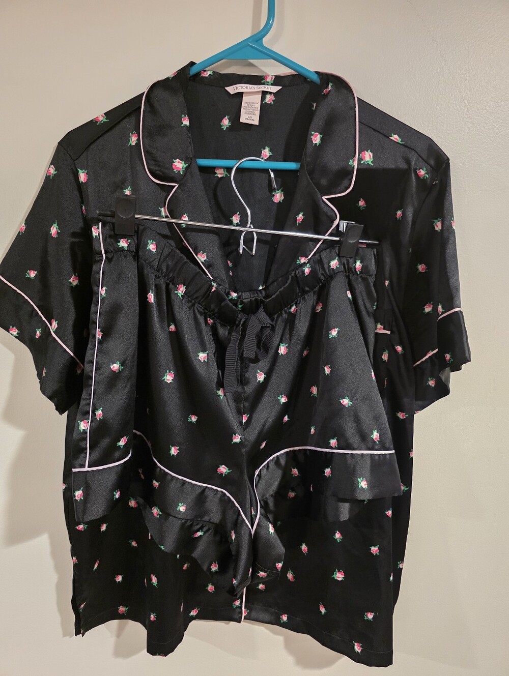 Victoria's Secret Black Satin Floral Short Sleeve Pajama Set with Pink Trim